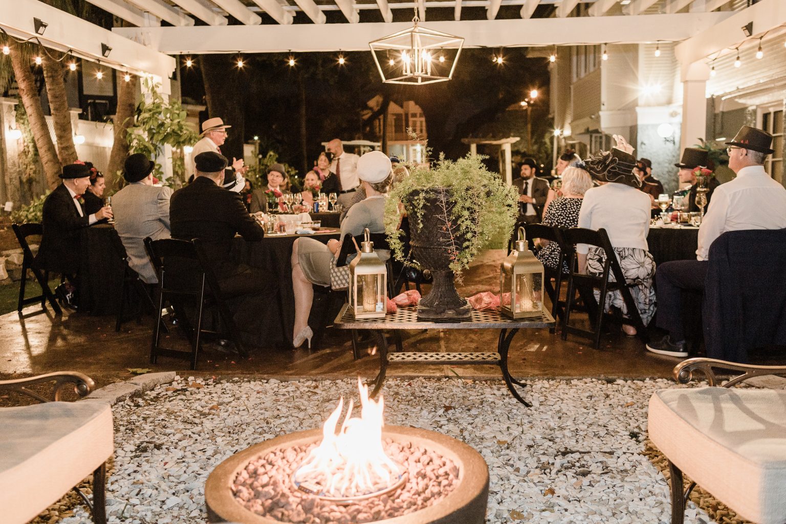 Enchanting January winter wedding celebration with cozy decor