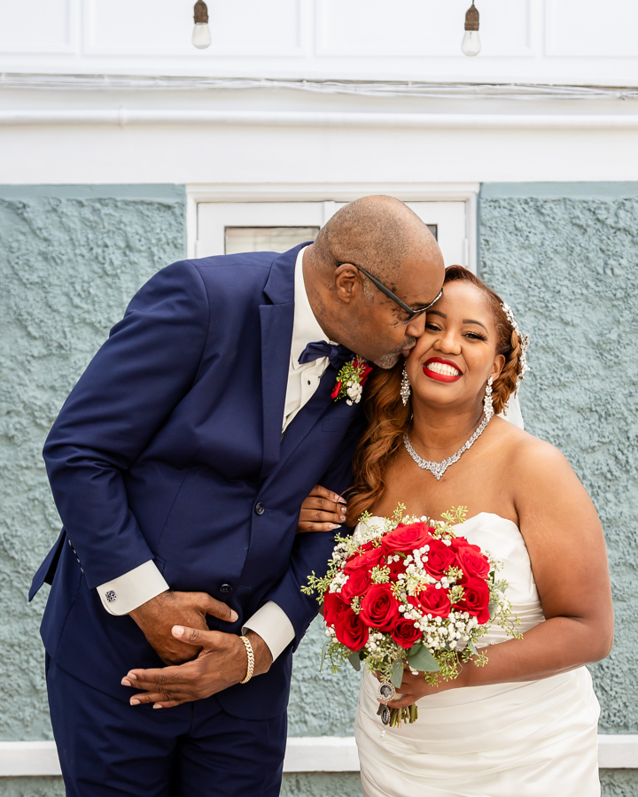 Cara and Donzell wedding at Canal Street Inn — photo 9