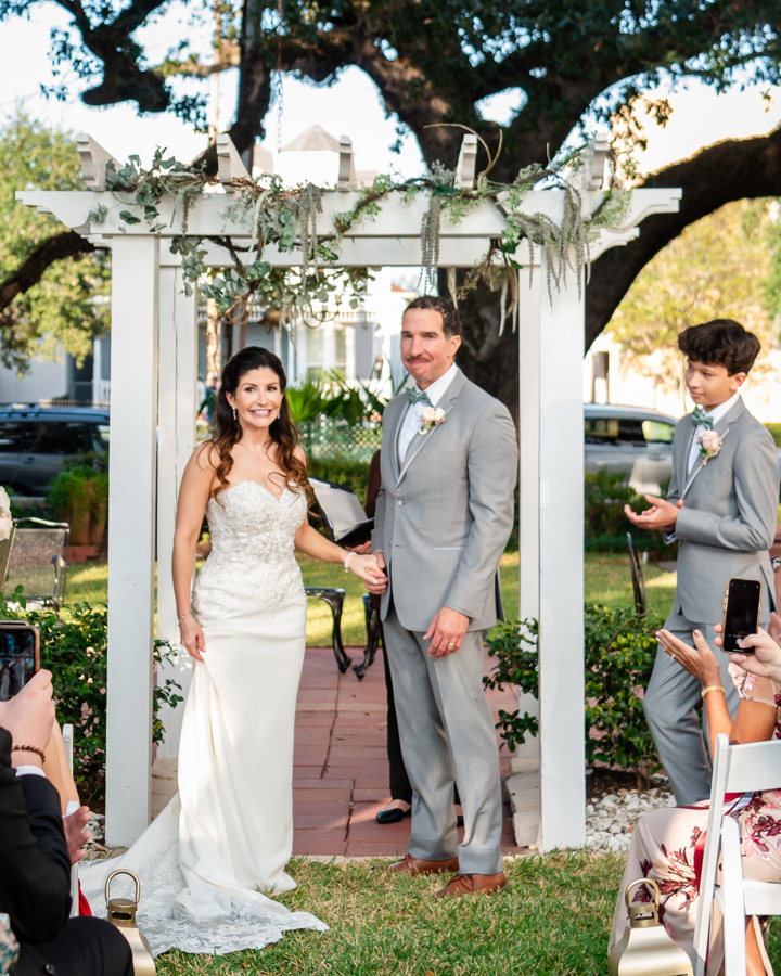 Danielle and Clay wedding at Canal Street Inn — photo 11