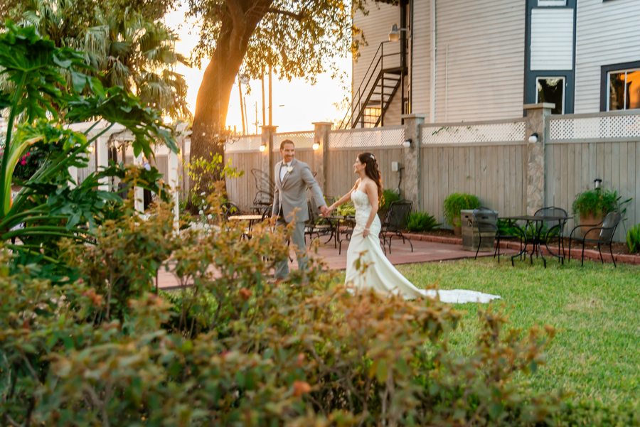 Danielle and Clay wedding at Canal Street Inn — photo 23