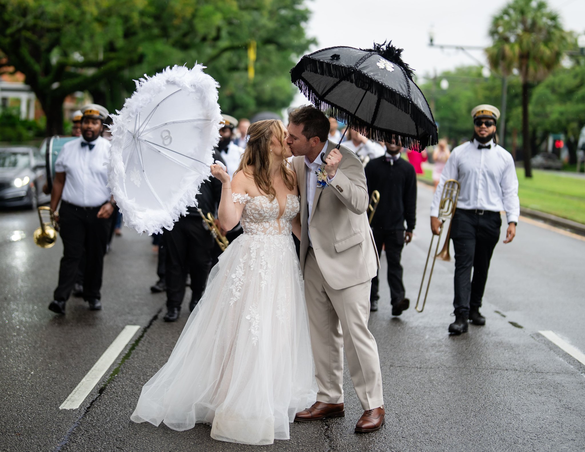Ellis and Robbie wedding at Canal Street Inn — photo 8
