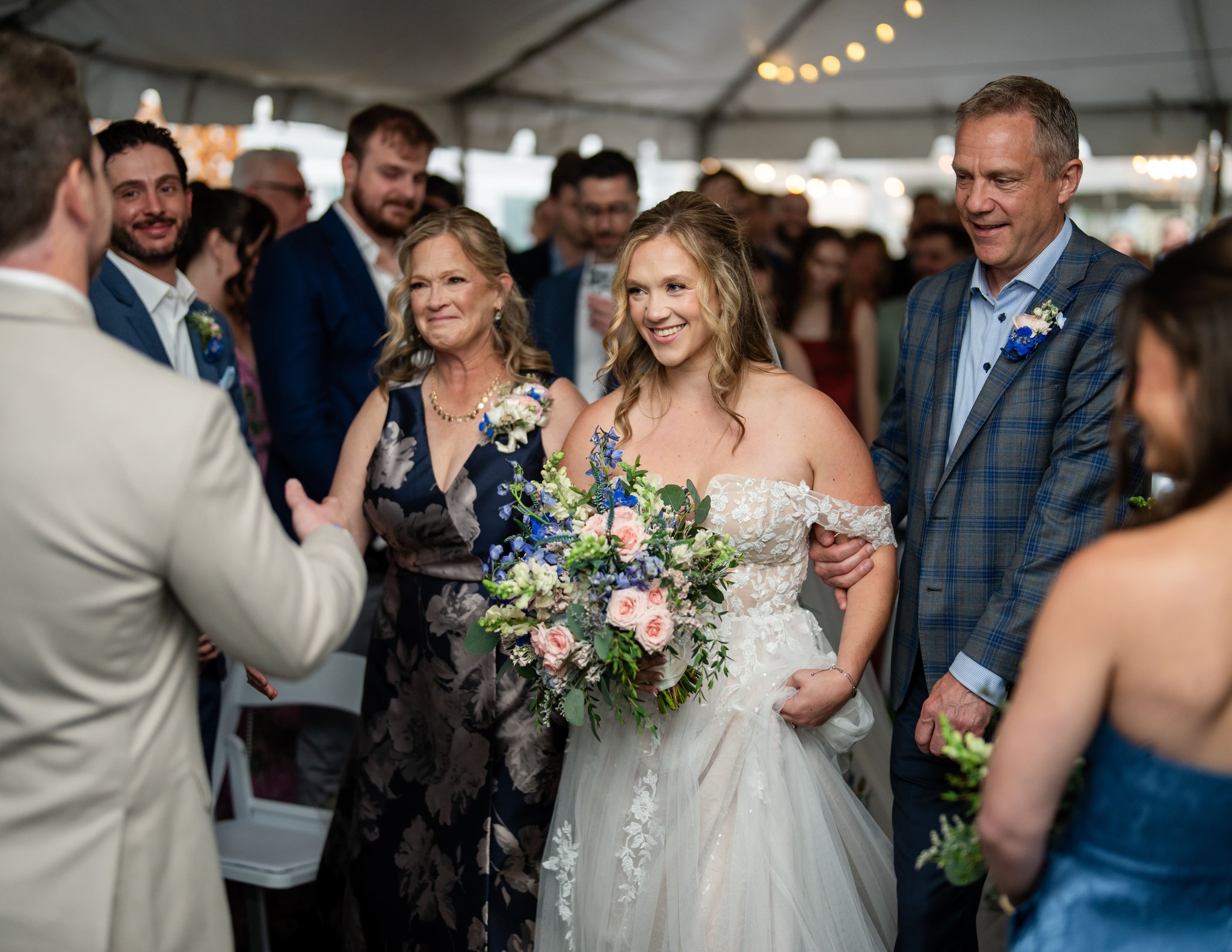 Ellis and Robbie wedding at Canal Street Inn — photo 13