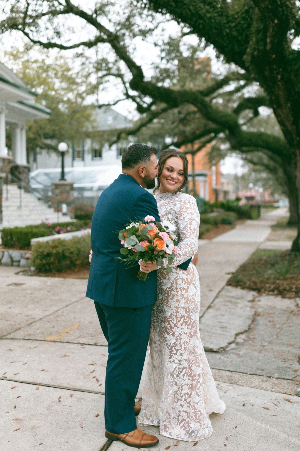 Hannah and Jonathan wedding at Canal Street Inn — photo 3