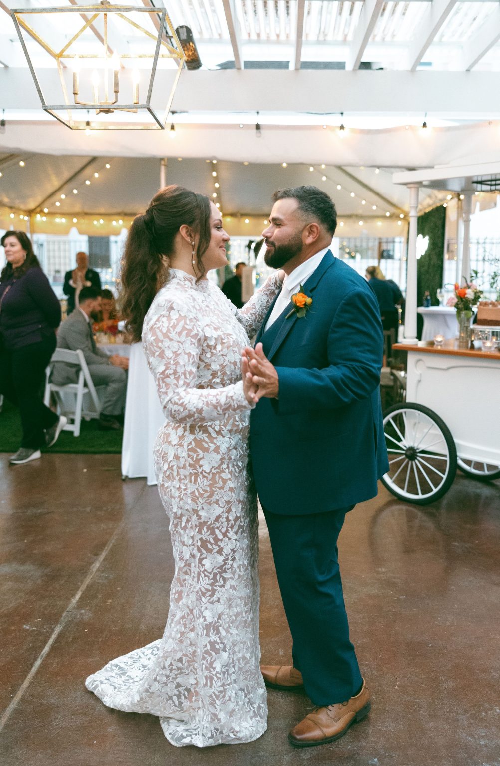 Hannah and Jonathan wedding at Canal Street Inn — photo 26