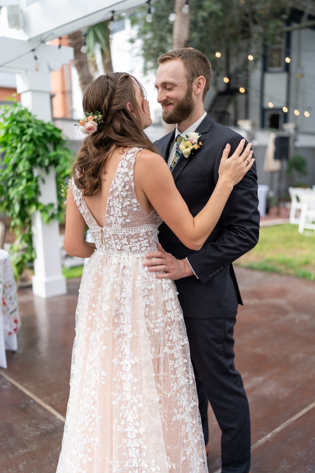 Kelsey and Dylan wedding at Canal Street Inn — photo 12