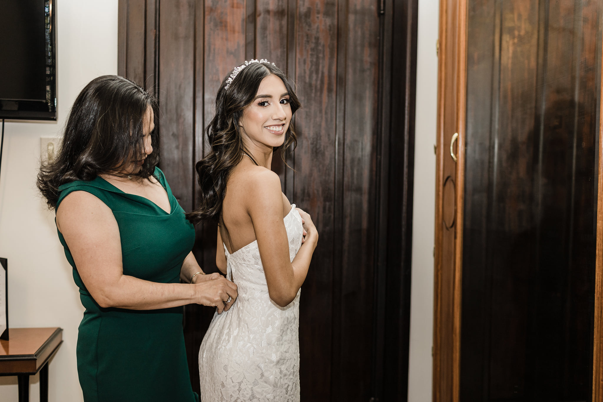 Laurie and Louis wedding at Canal Street Inn — photo 9
