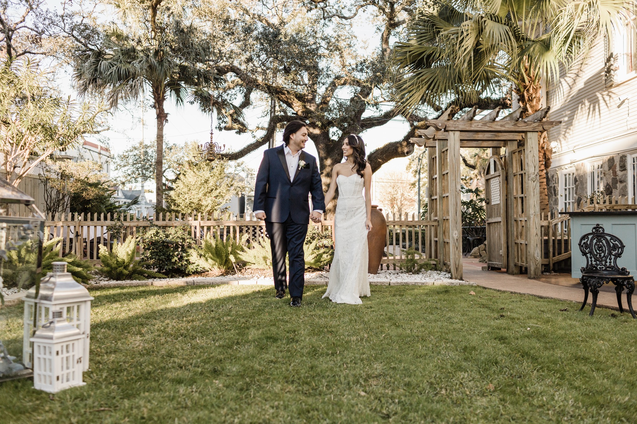 Laurie and Louis wedding at Canal Street Inn — photo 11