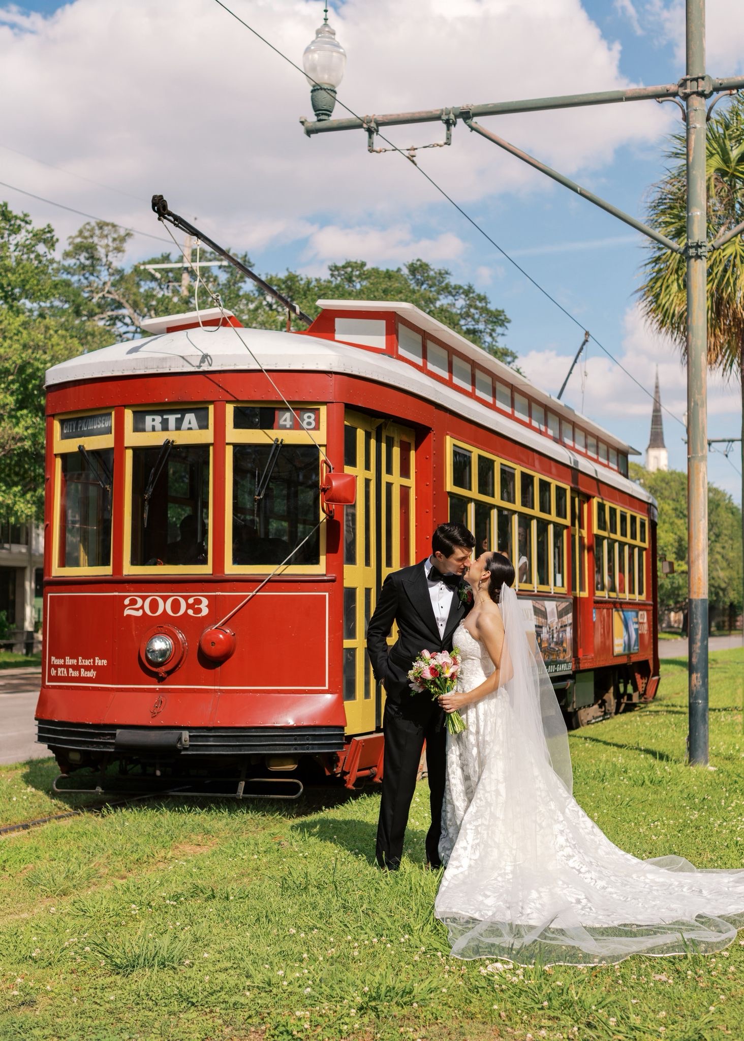 Paulina and Michael wedding at Canal Street Inn — photo 4