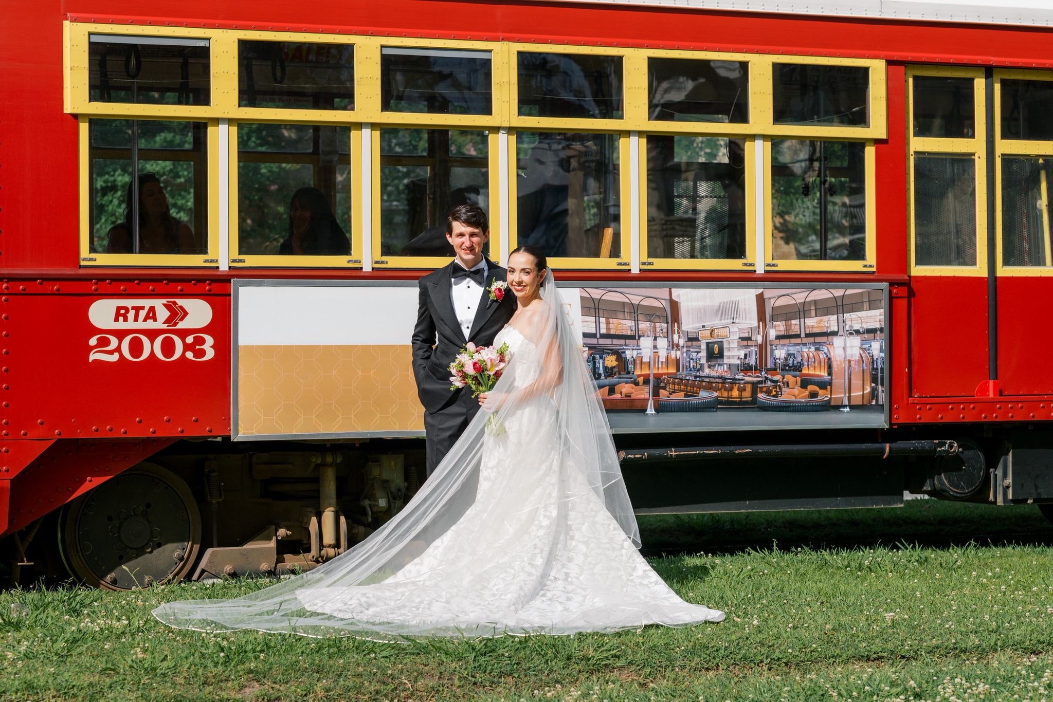 Paulina and Michael wedding at Canal Street Inn — photo 17
