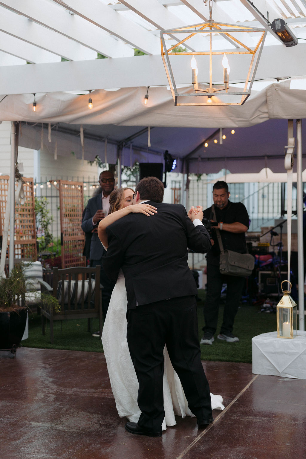 Riley and Kayleigh wedding at Canal Street Inn — photo 11