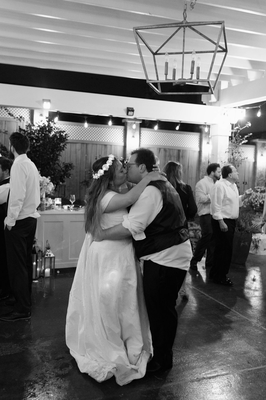 Riley and Kayleigh wedding at Canal Street Inn — photo 16