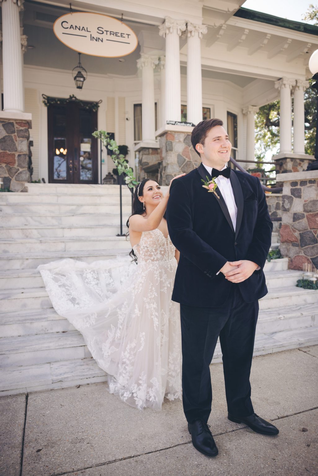 Savannah and Patrick wedding at Canal Street Inn — photo 2